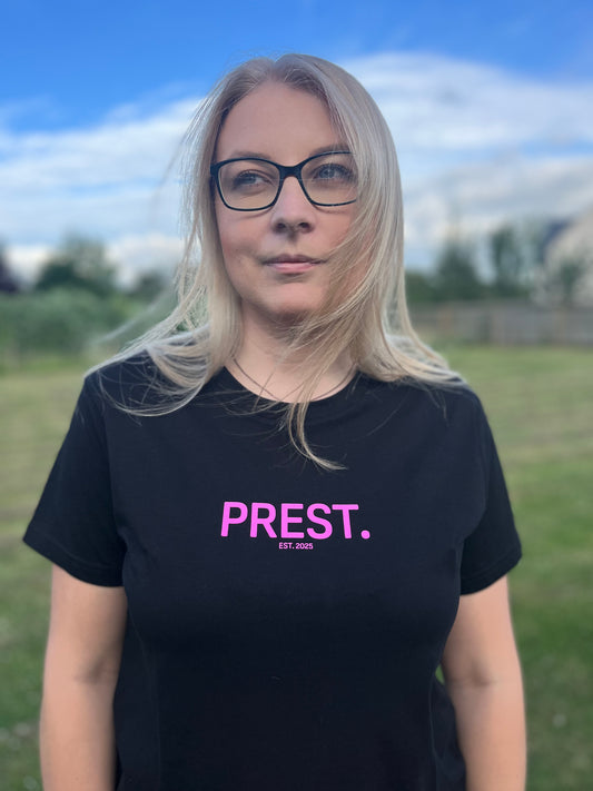 Women’s Regular Fit Leisurewear T-Shirt. (Black)